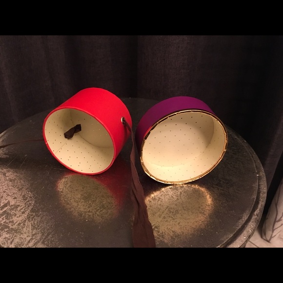 Kate Spade Round Jewelry Gift Box - Picture 4 of 5